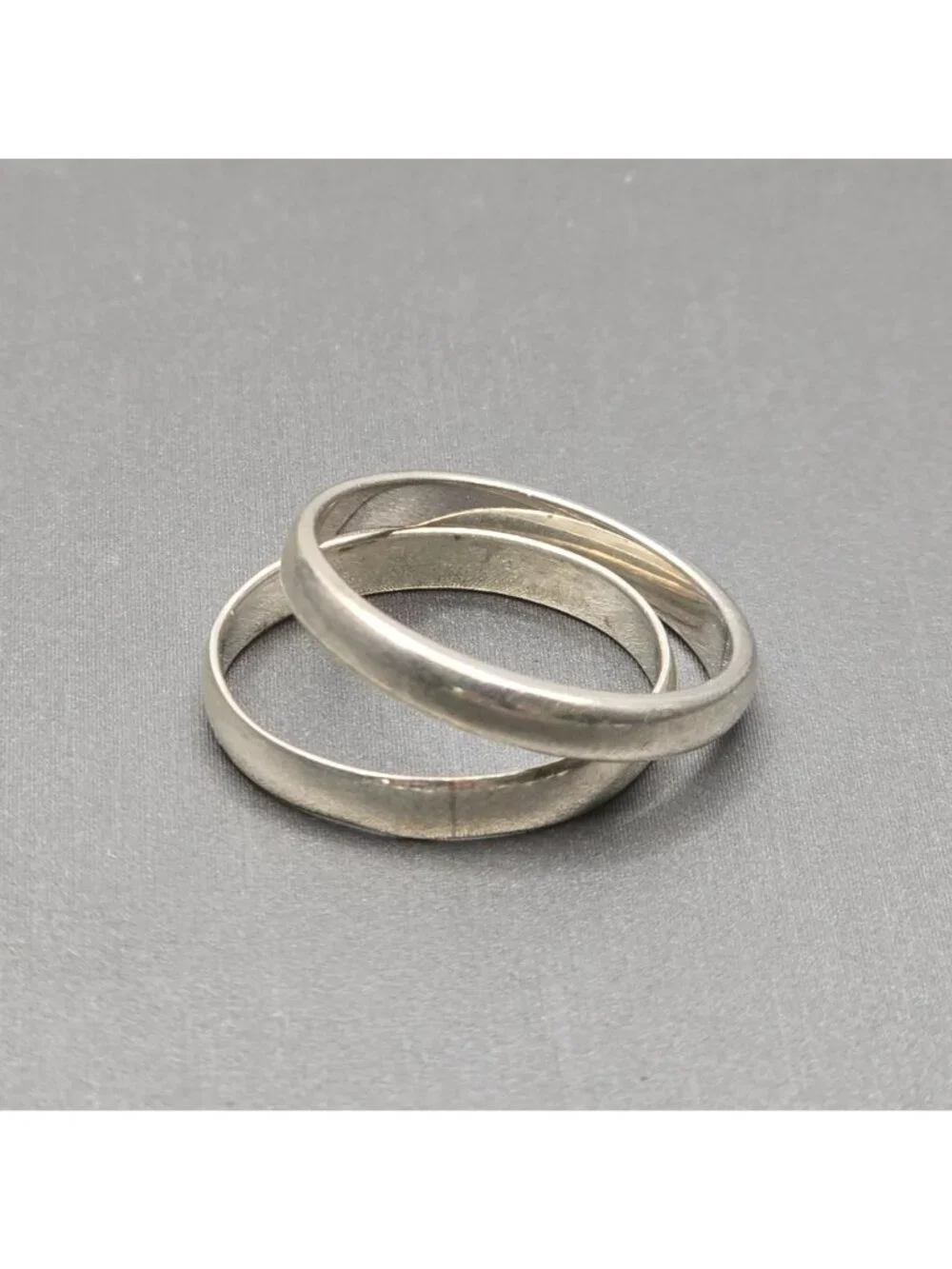 Sterling Silver Ring Lot Stackable Bands Assorted Sizes 5.75 to 8 15.24g